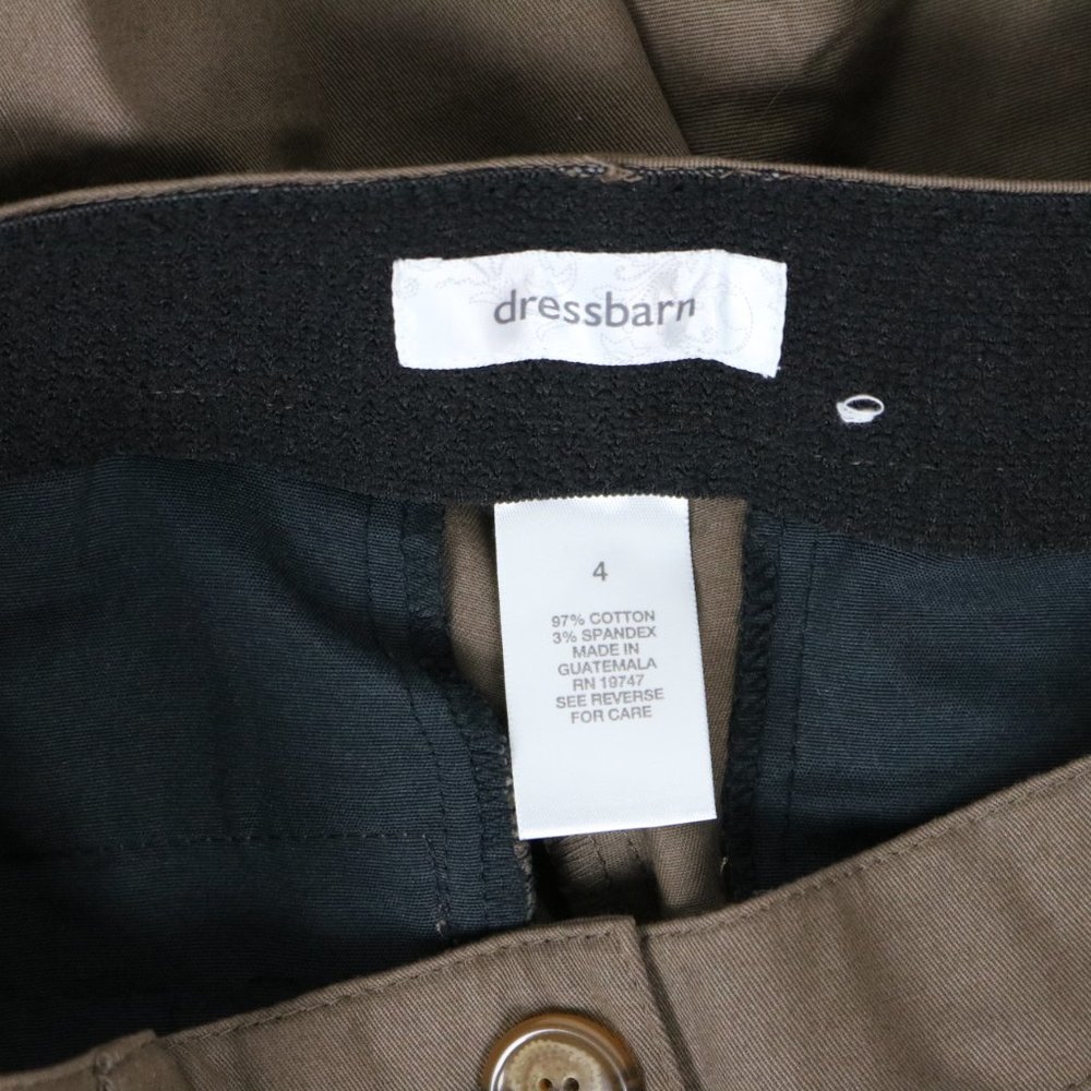 Dressbarn Olive Capris Sz. 4